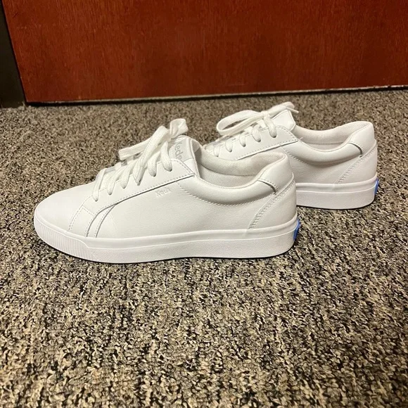 White Leather Sneakers - Picture 1 of 4